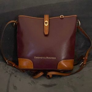 Dooney & Bourke crossbody purse
